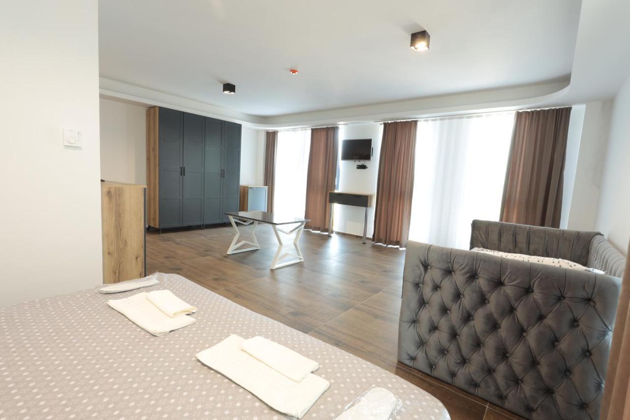Hotel Ema テトヴォ エクステリア 写真