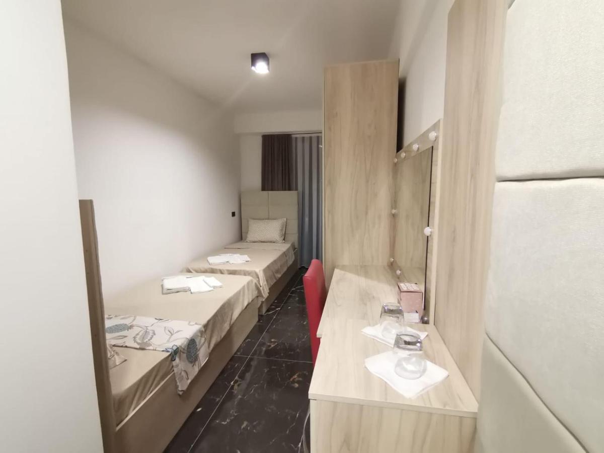 Hotel Ema テトヴォ エクステリア 写真